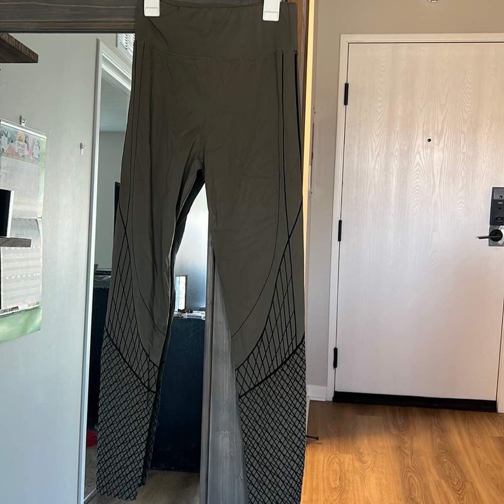 Army green & black velvet full length leggings